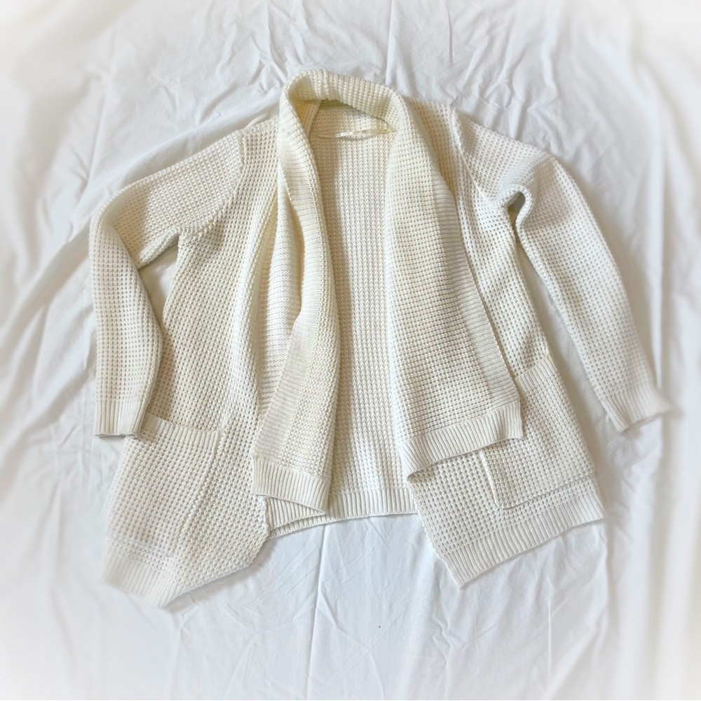 JOHN AND JENN sweater size M